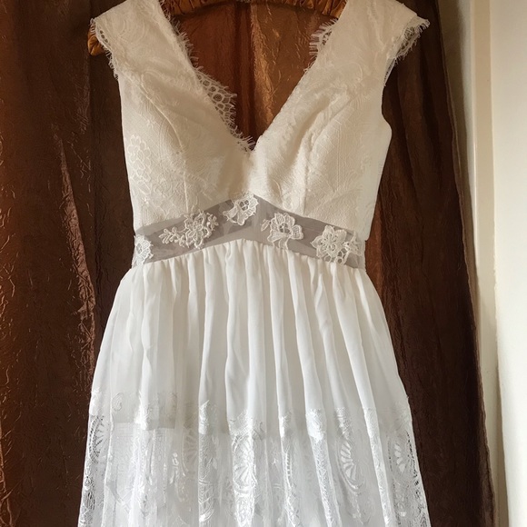 A-line Boho Wedding Dress - Picture 5 of 9